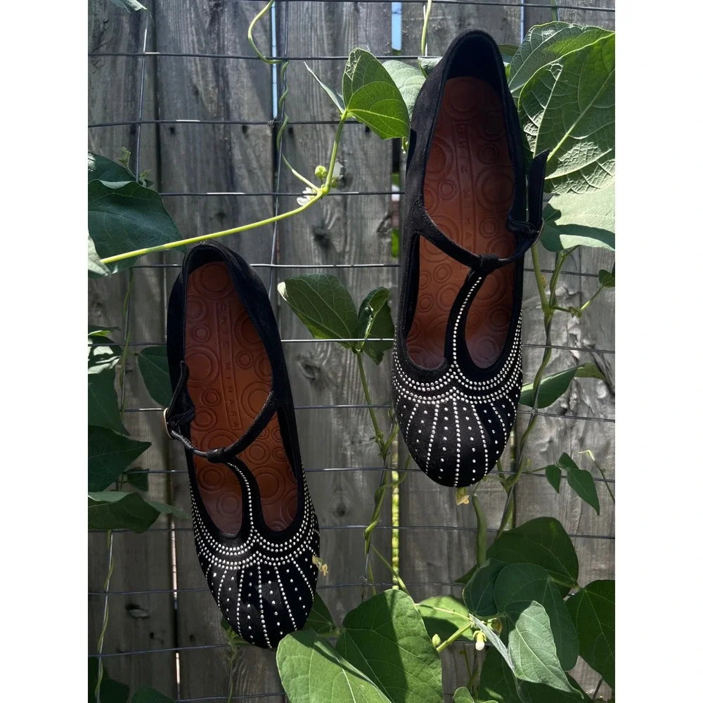 CHIE MIHARA Poison Studded Black Suede T-Strap Mary Jane Pumps 38.5 LNWOT